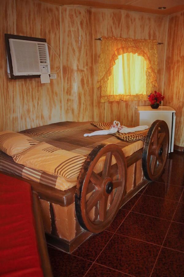 Nipa Hut Resort San Leonardo 外观 照片